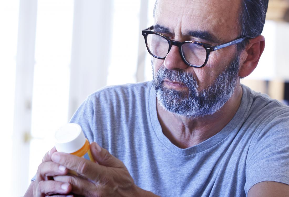 A person can take medication to treat rheumatoid arthritis.