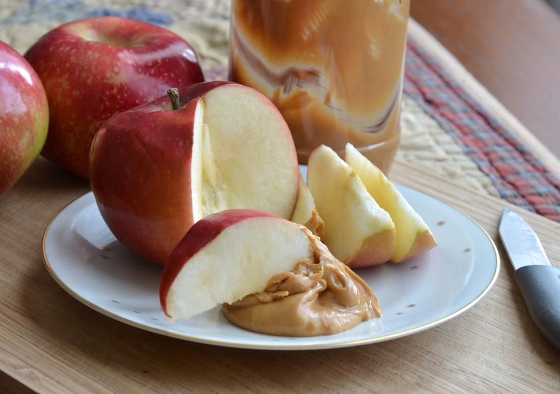 apple and peanut butter diabetic snacks before bed