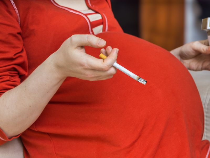 News Picture: Smoking While Pregnant May Weaken Baby's Bones