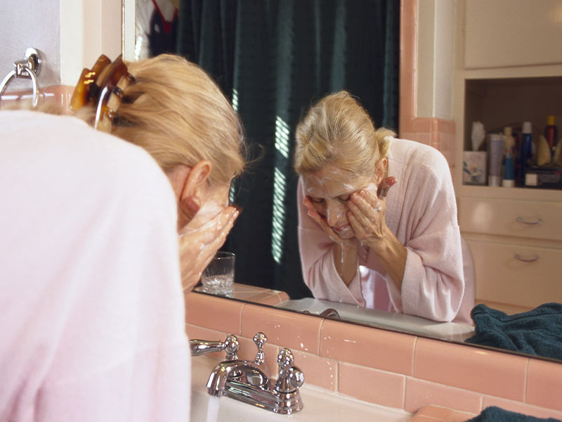 News Picture: A Woman's Guide to Skin Care During and After Menopause
