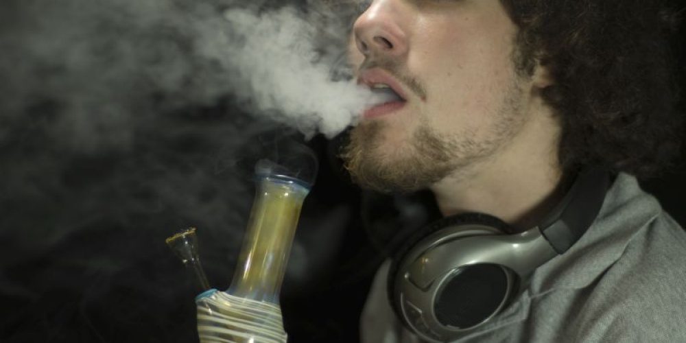 College Students Picking Pot Over Drinking in States Where It&#8217;s Legal
