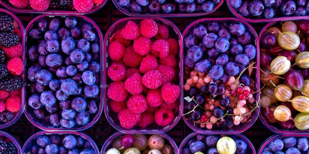 How do fruit and veg reduce colorectal cancer risk?