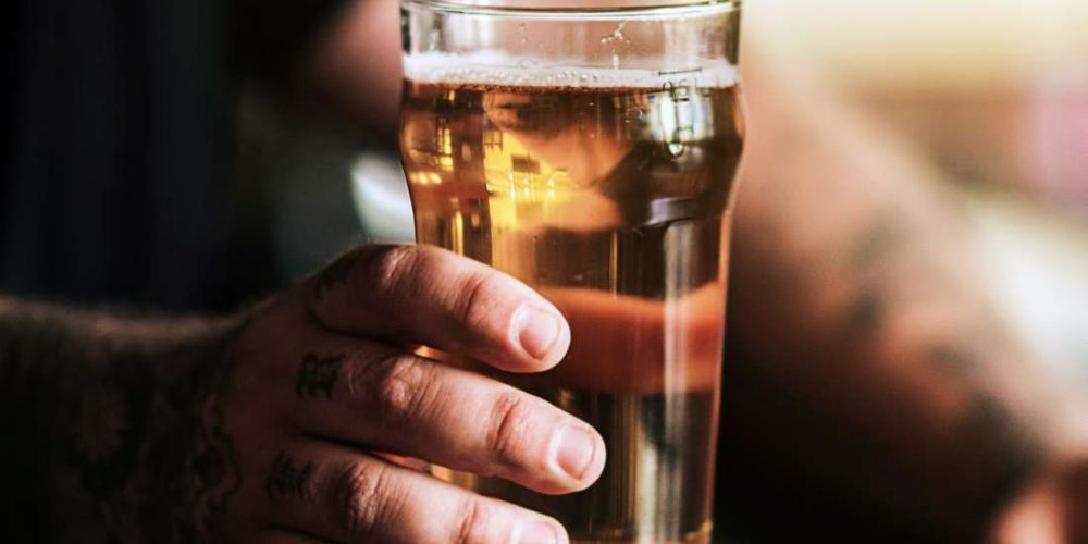 How does alcohol affect Crohn&#8217;s disease?