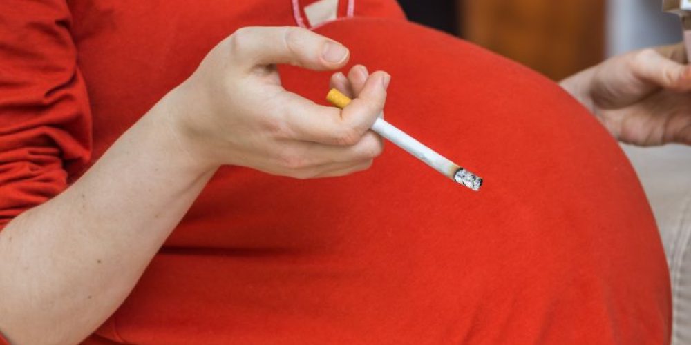 Smoking While Pregnant May Weaken Baby&#8217;s Bones