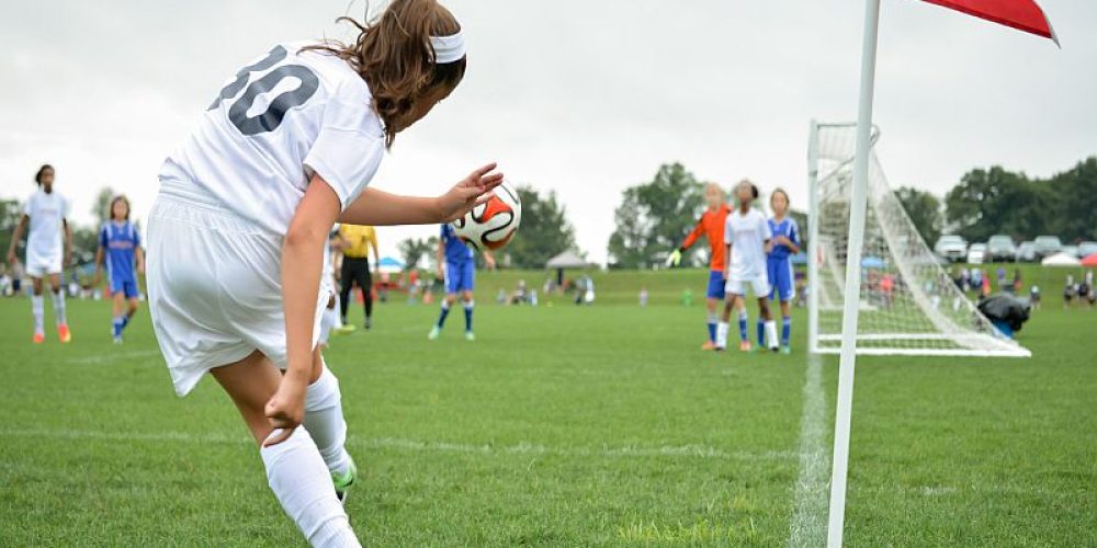 Sticking to One Sport Could Up Injuries Among Teen Athletes