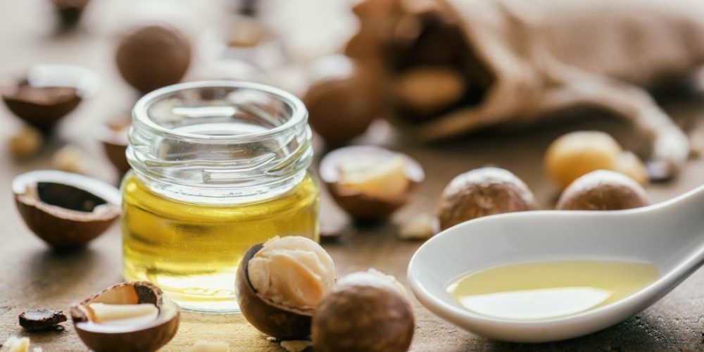 The health benefits of macadamia oil