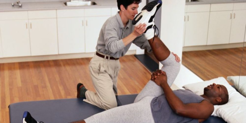 Physical Therapy Can Keep Sports Injuries at Bay