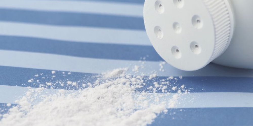 Study Links Asbestos in Talcum Powder to Deadly Cancer
