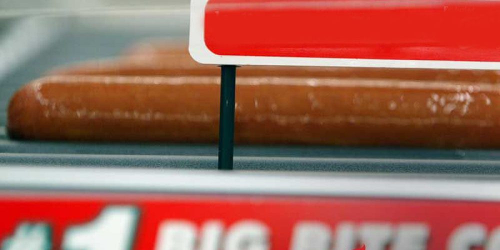 AHA News: Living Near Convenience Stores Could Raise Risk of Artery-Clogging Condition
