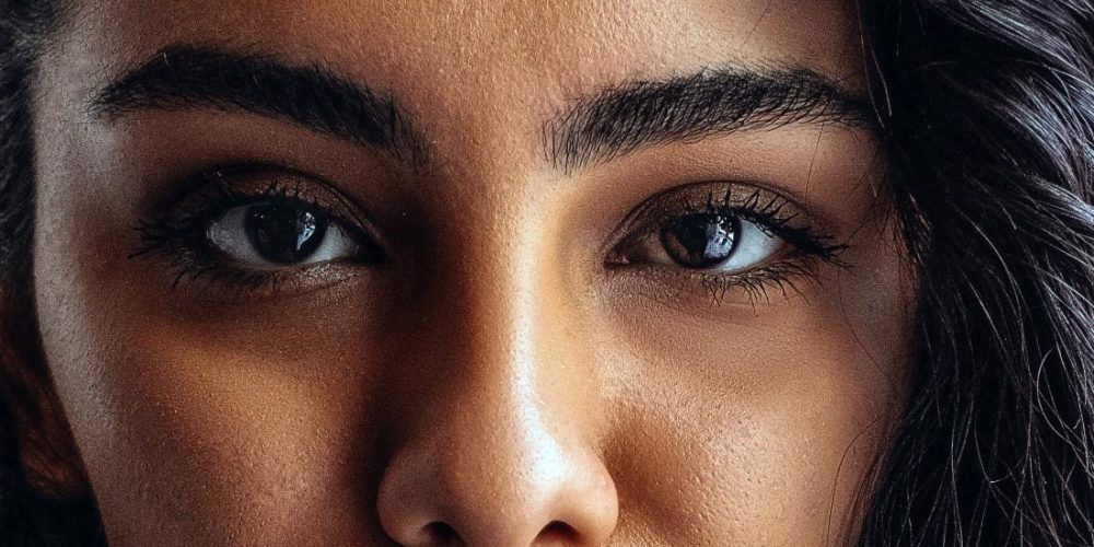 Asymmetrical eyes: What to know