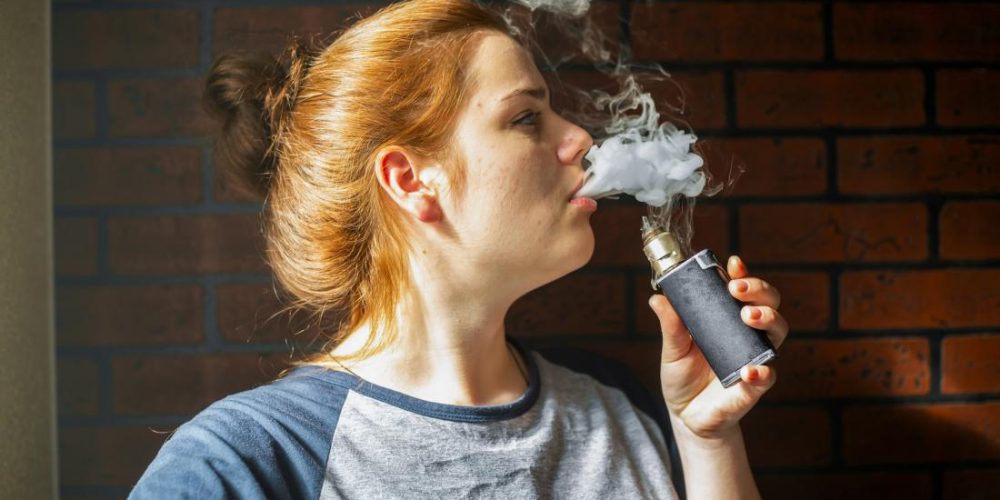Specialists call for &#8216;aggressive&#8217; measures against e-cigarettes