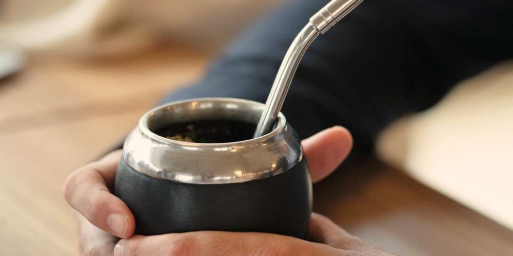 What are the health benefits of yerba maté tea?