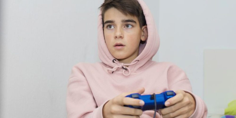 What Parents Overlook When Their Teen Is a Heavy Gamer
