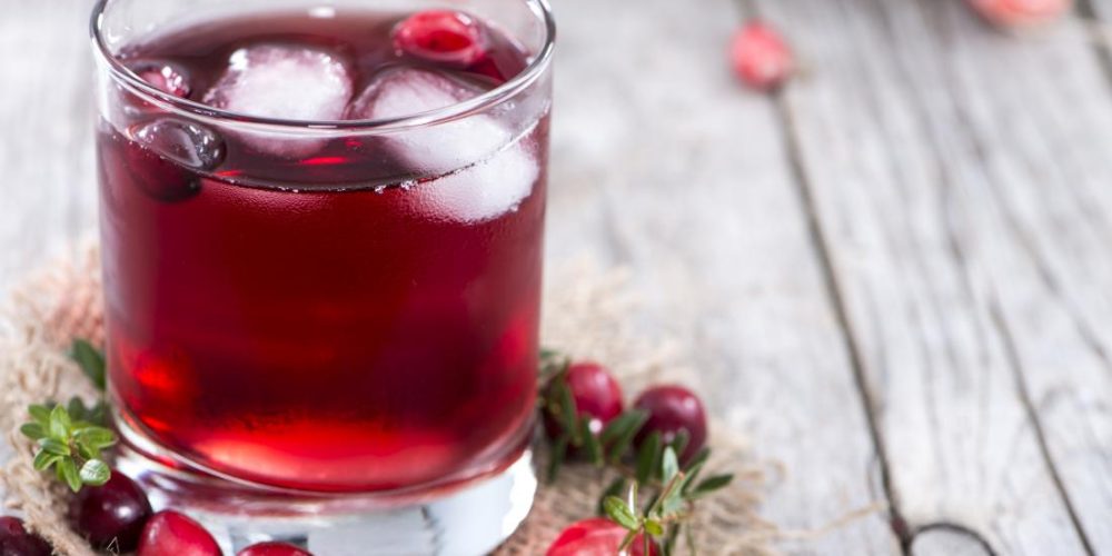 What are the health benefits of cranberry juice?