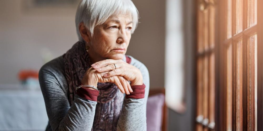 Alzheimer&#8217;s in women: Could midlife stress play a role?