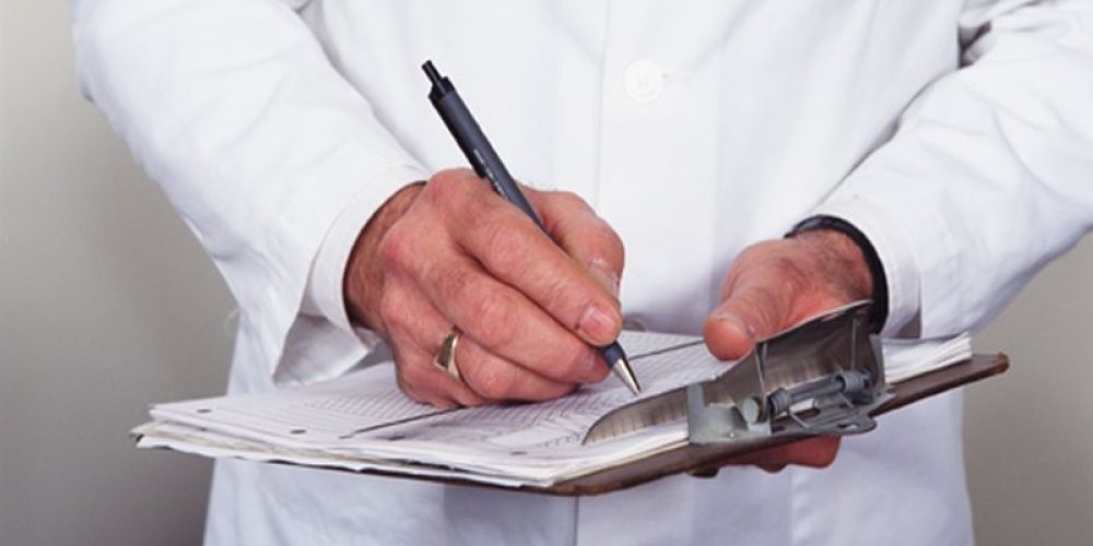Patients Who Read Doctors&#8217; Notes More Likely to Take Their Meds
