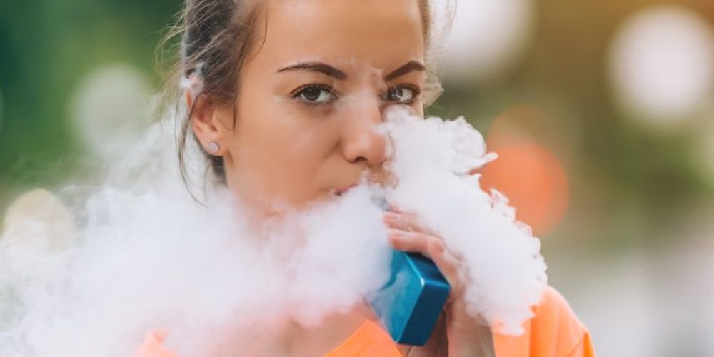 Lots of Teens Are Breathing in Others&#8217; Vaping Fumes