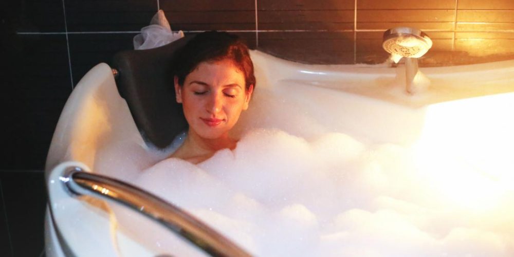 When&#8217;s the best time to take a warm bath for better sleep?