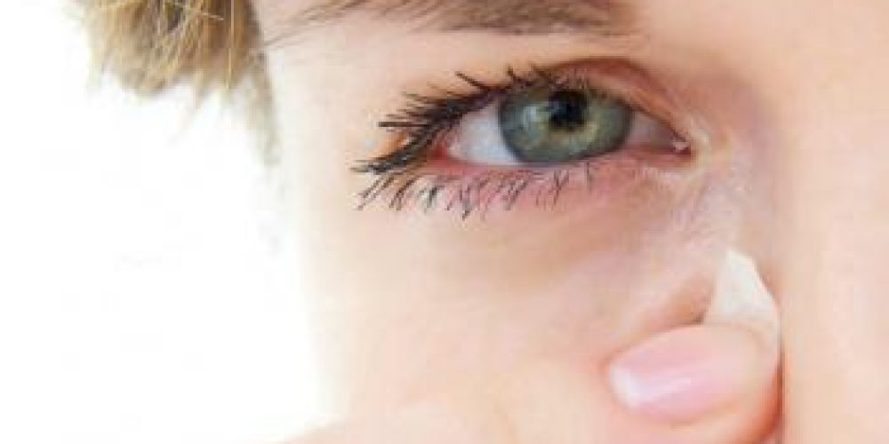 Causes and treatments for watering eyes