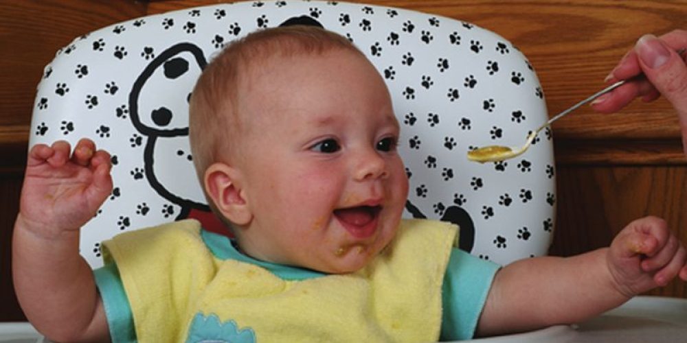 Baby-Led Eating: A Healthier Approach