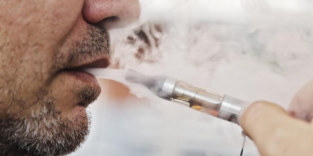 E-cigarettes: How high is the risk of chronic lung disease?