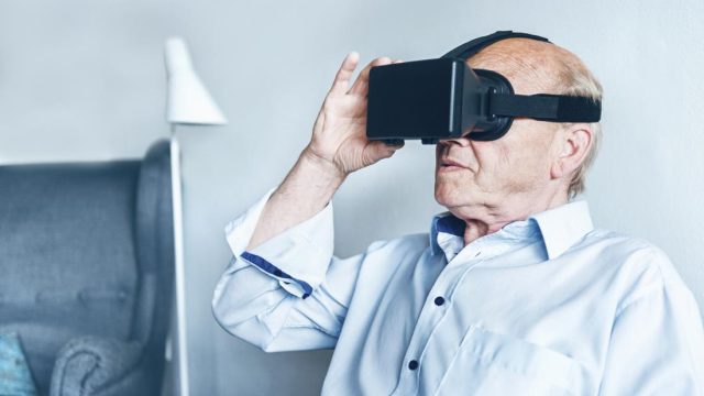 Virtual reality may help stimulate memory in people with dementia